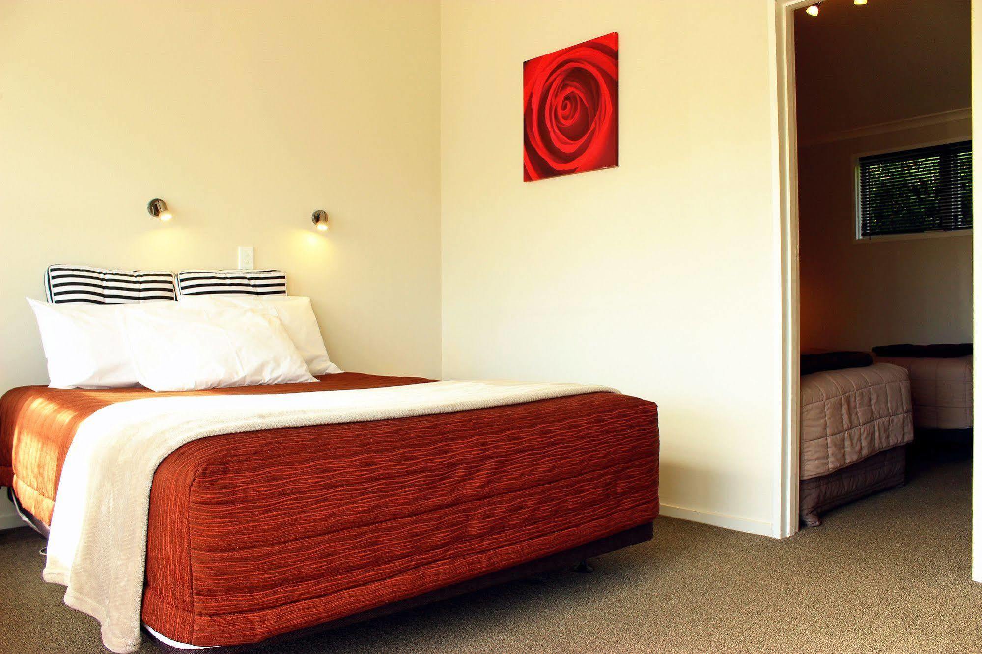 Te Awa Motel ワンガヌイ エクステリア 写真