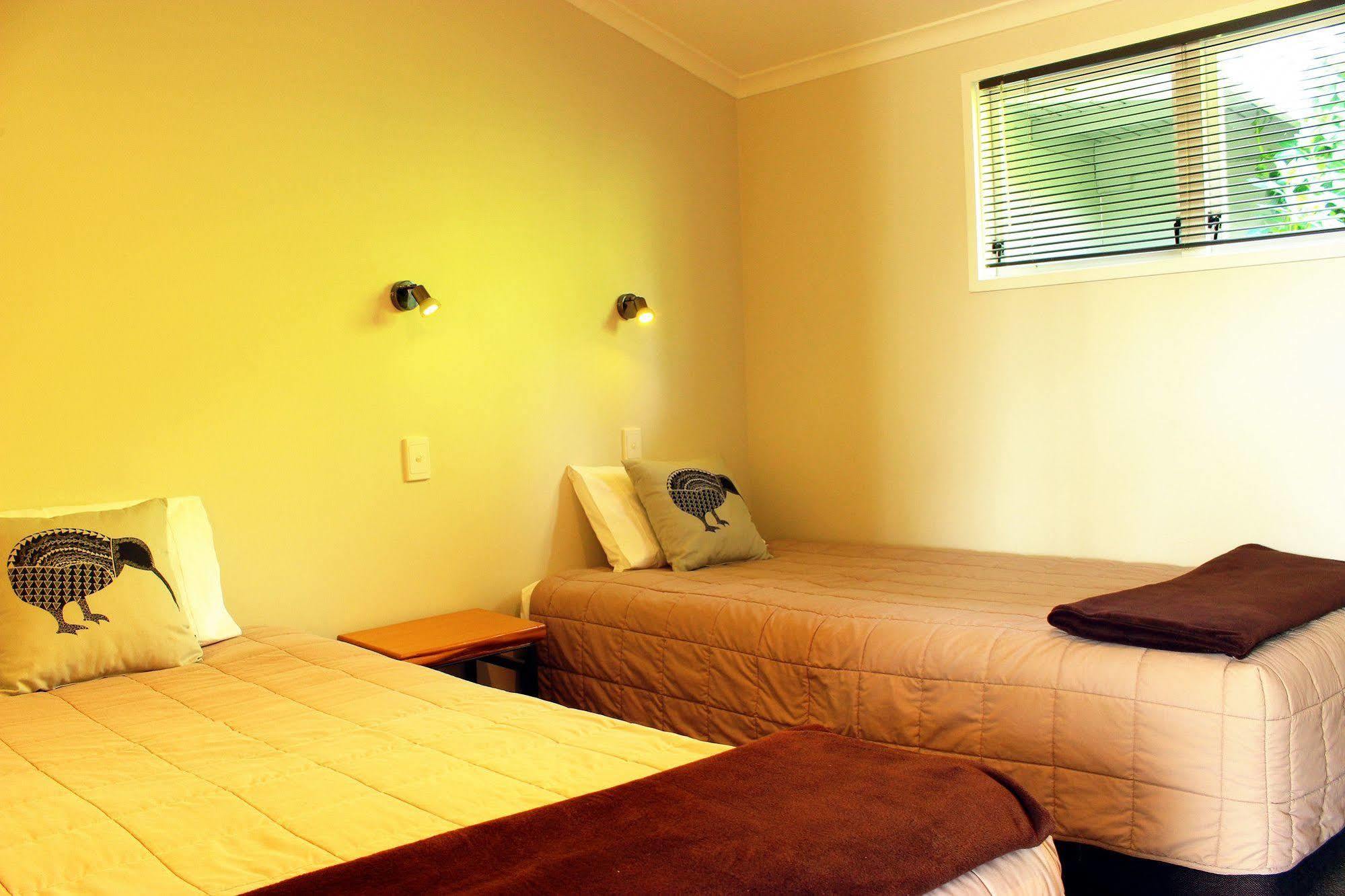 Te Awa Motel ワンガヌイ エクステリア 写真